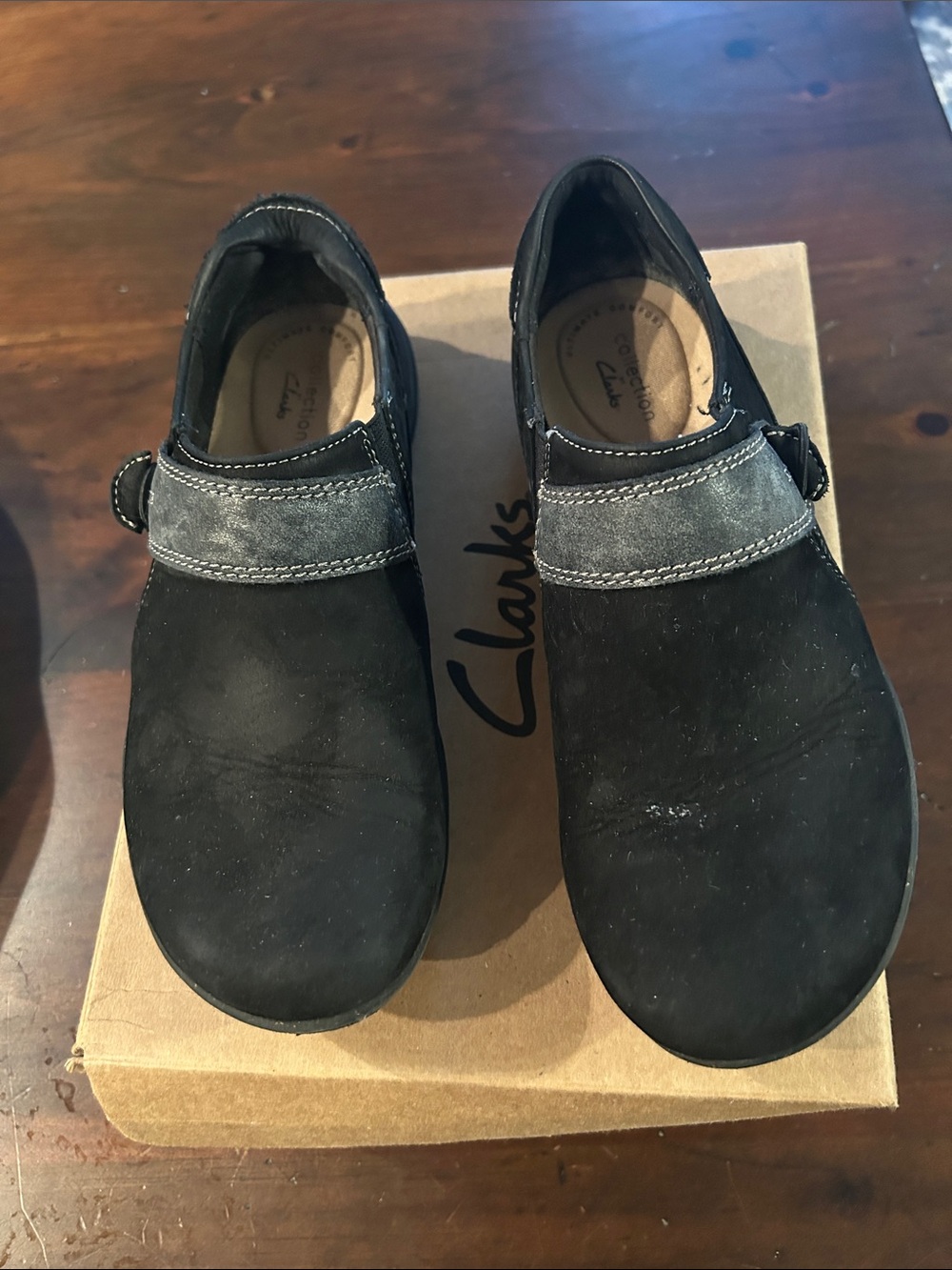 Clarks Women's Black Loafers with Gray Strap